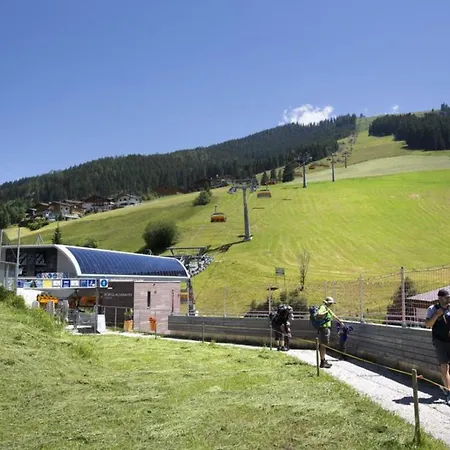 Mountainresort 8 Holiday home *